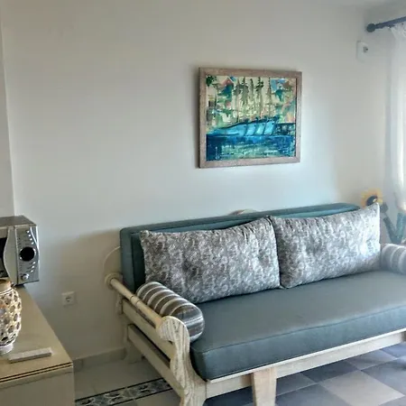 Vakantiehuis χαλκιδικη 10μ. μπροστα στη θαλασσα του πολυχρονου